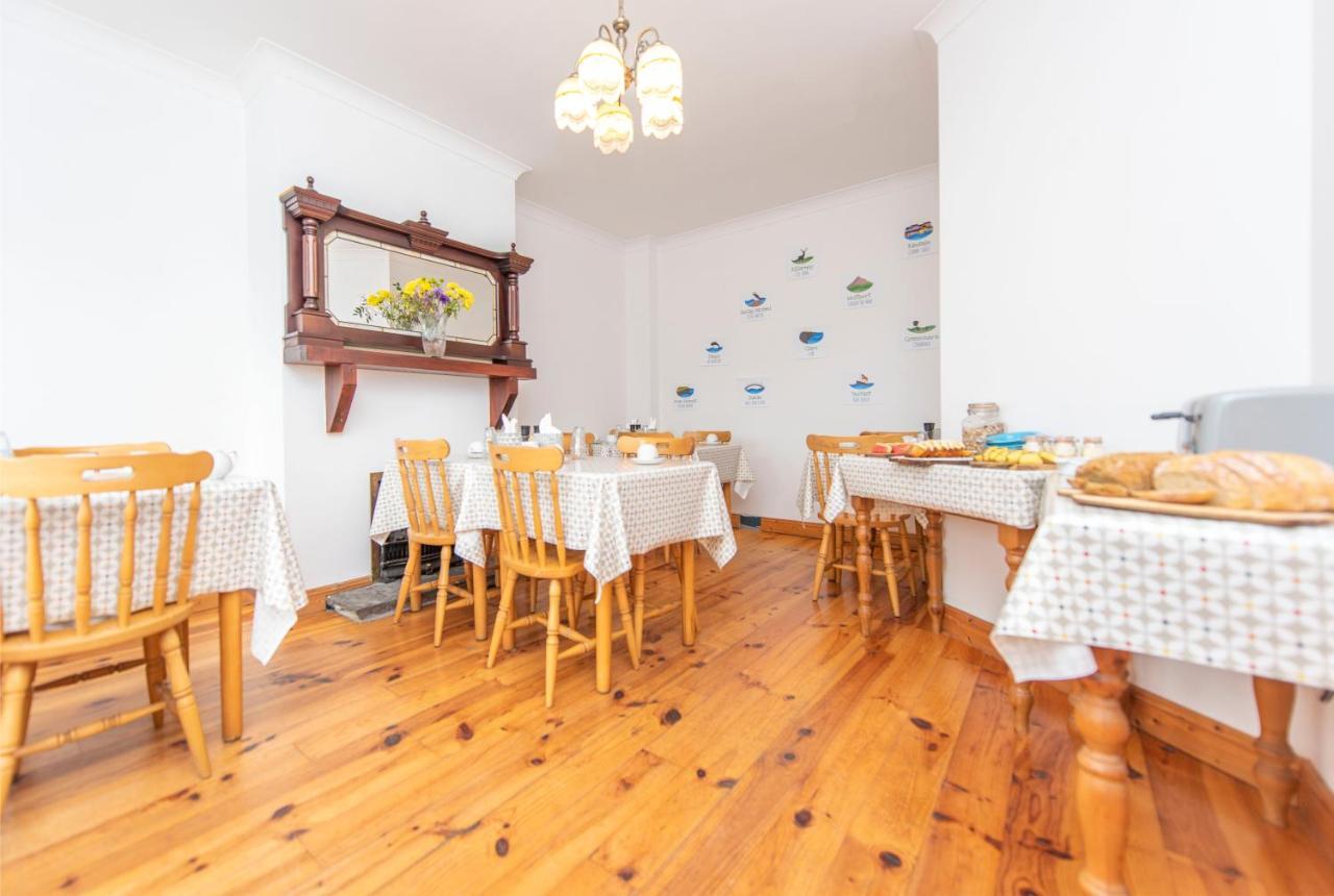 Dingle Marina Lodge Екстериор снимка