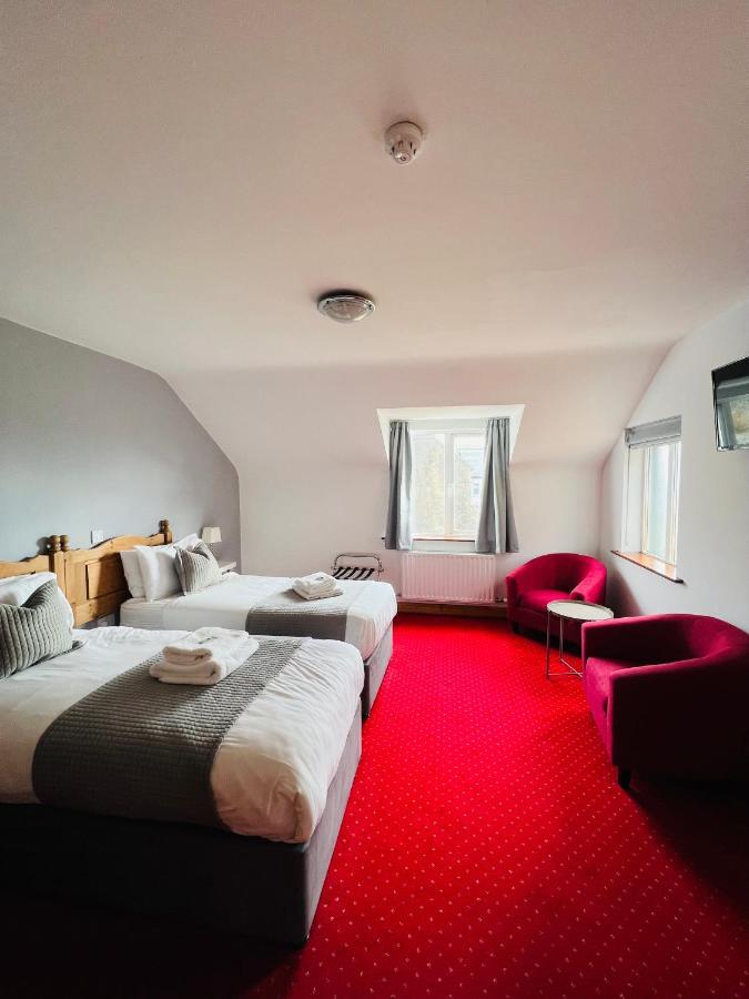 Dingle Marina Lodge Екстериор снимка