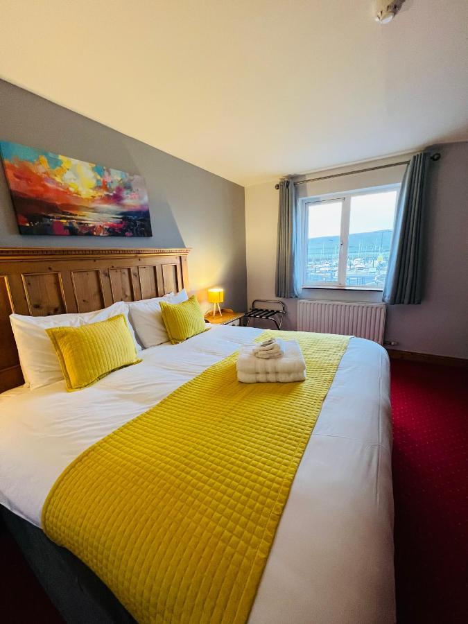 Dingle Marina Lodge Екстериор снимка