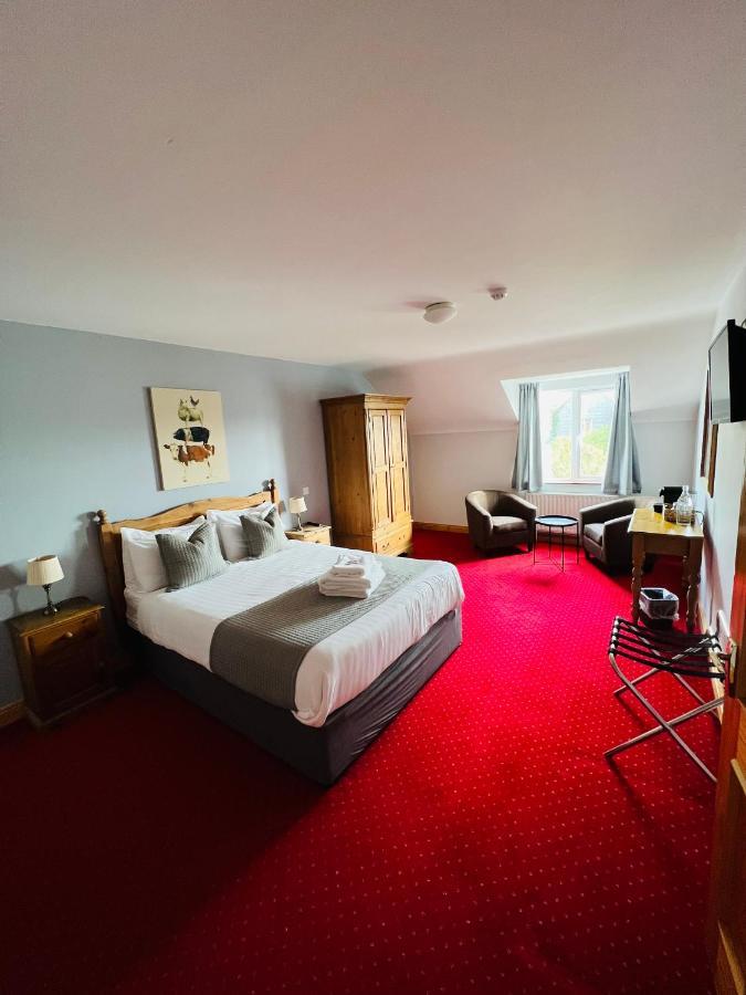 Dingle Marina Lodge Екстериор снимка