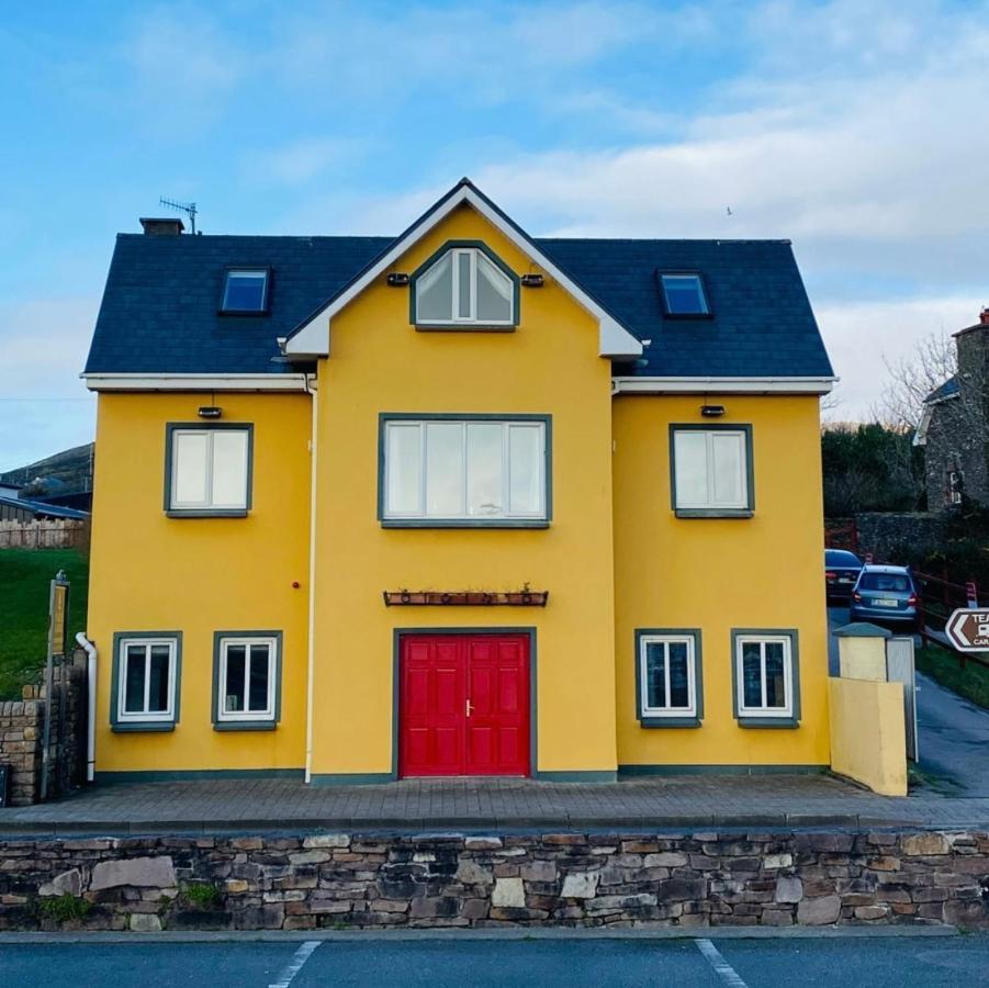 Dingle Marina Lodge Екстериор снимка